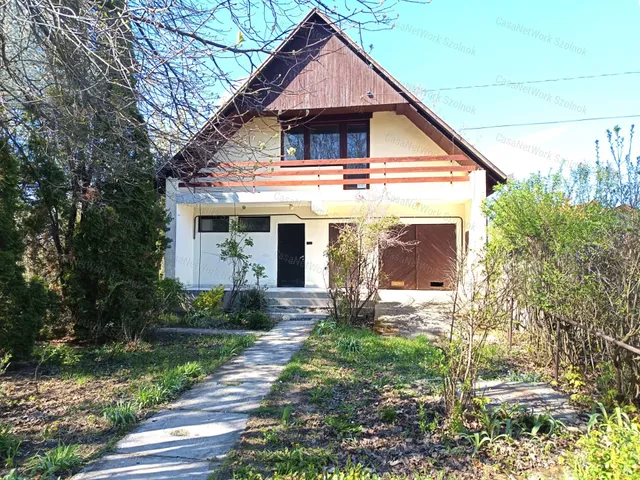 Eladó ház Szajol 160 nm