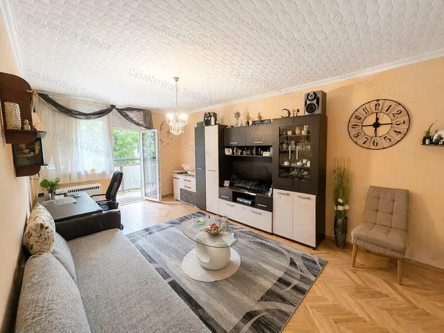 Eladó lakás Szolnok 56 nm