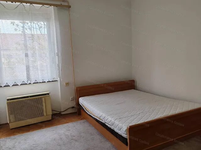 Kiadó lakás Szolnok 48 nm