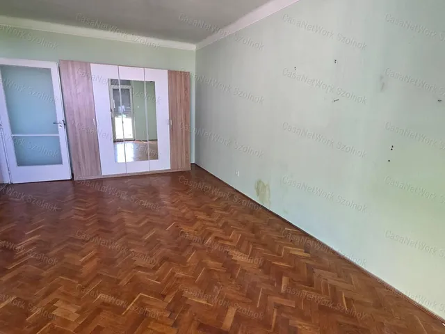 Eladó lakás Szolnok 60 nm