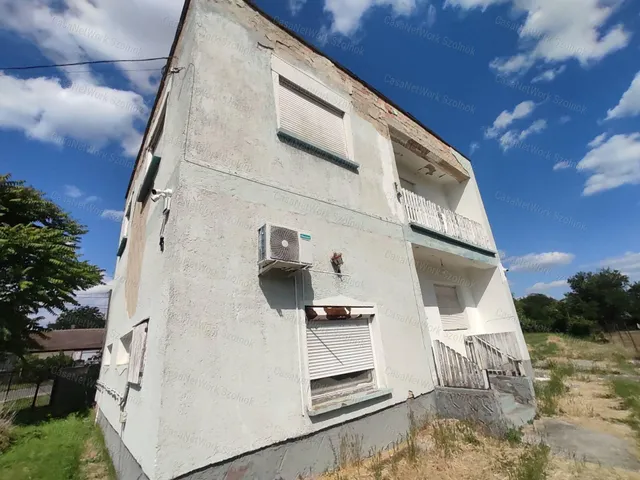 Eladó ház Tápiószele 120 nm