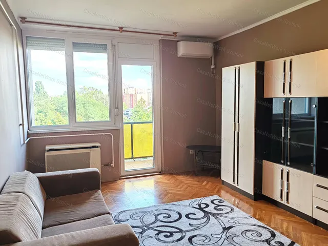 Kiadó lakás Szolnok 55 nm