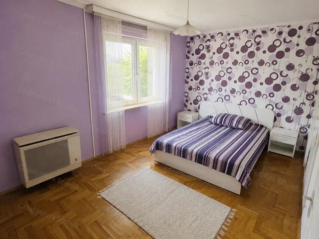 Eladó ház Újszász 120 nm