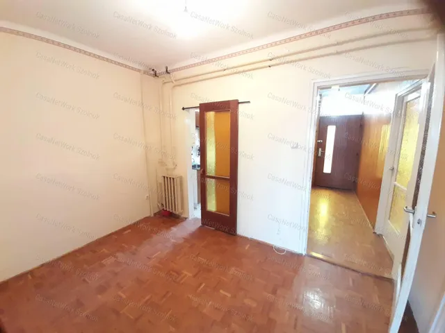 Eladó lakás Szolnok 80 nm