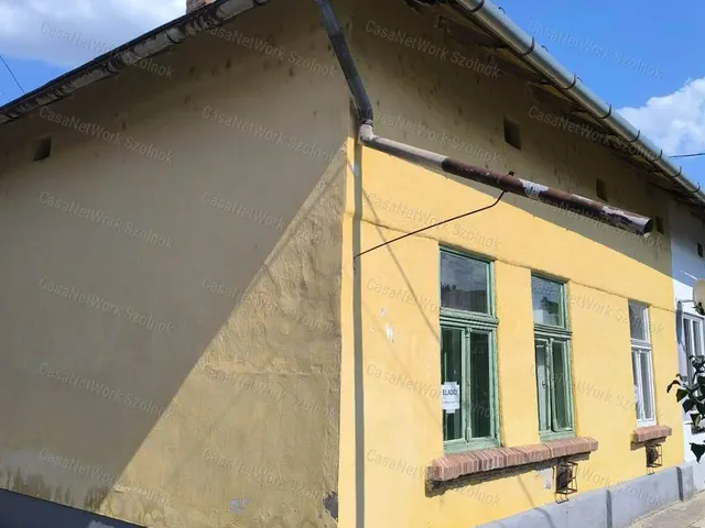 Eladó lakás Tiszaföldvár 73 nm