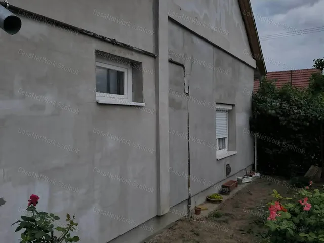 Eladó ház Tiszaföldvár 86 nm