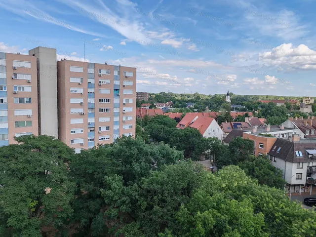 Eladó lakás Szolnok 49 nm