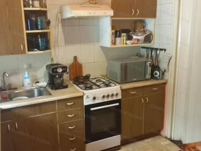Eladó ház Szolnok 68 nm