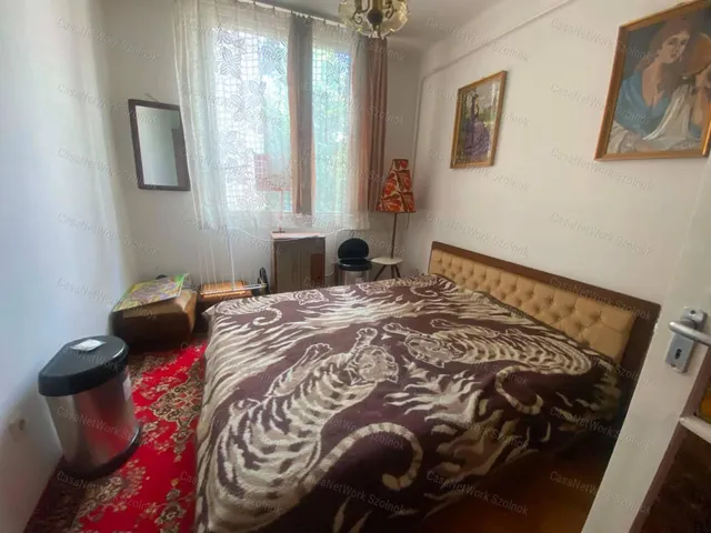 Eladó lakás Szolnok 83 nm