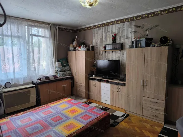 Eladó lakás Szolnok 49 nm
