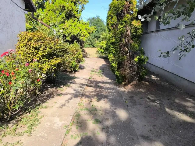 Eladó ház Tiszaföldvár 122 nm
