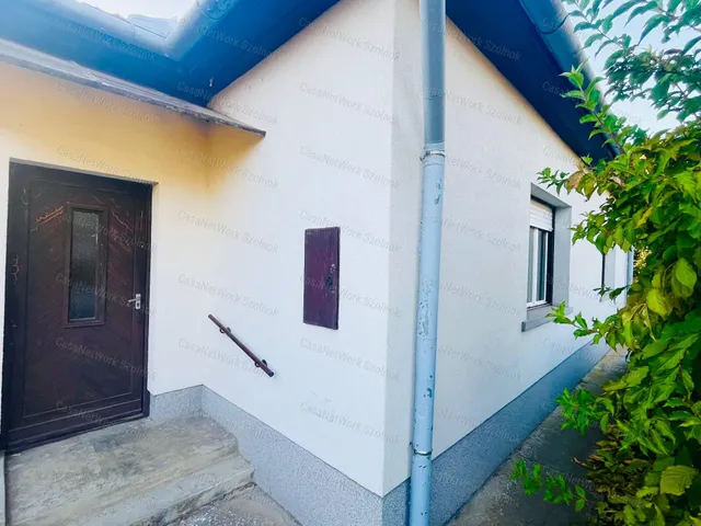 Eladó ház Szolnok 83 nm