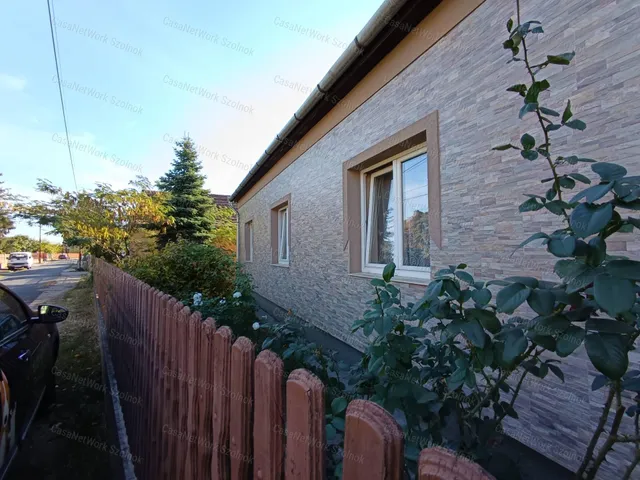 Eladó ház Szolnok 124 nm