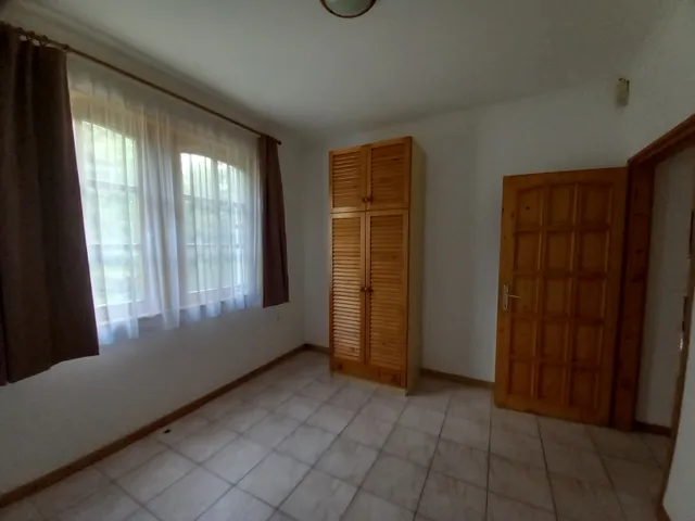 Eladó ház Nagykovácsi 230 nm