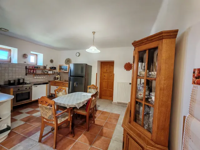 Eladó ház Csabdi 140 nm