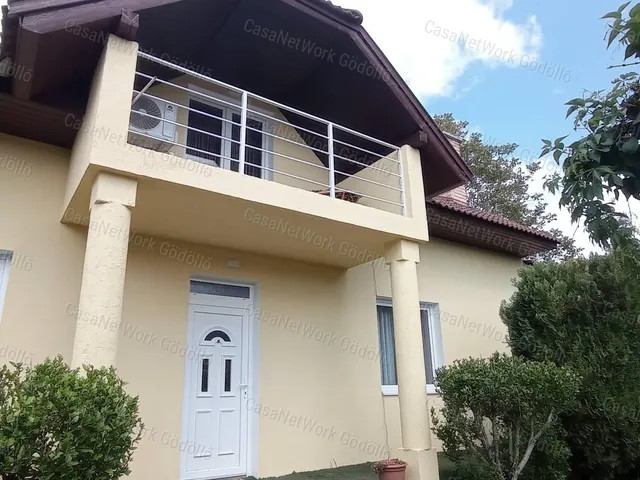 Eladó ház Szada 156 nm