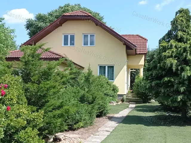 Eladó ház Szada 156 nm