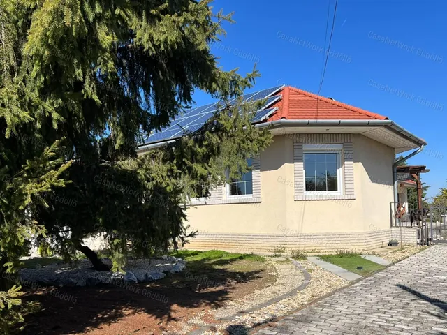 Eladó ház Mogyoród 240 nm