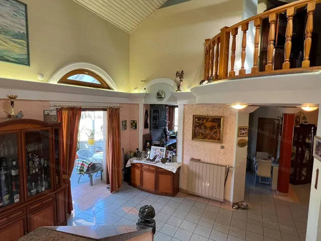 Eladó ház Mogyoród 445 nm