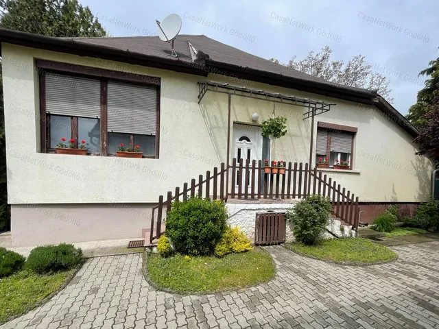 Eladó ház Gödöllő 180 nm