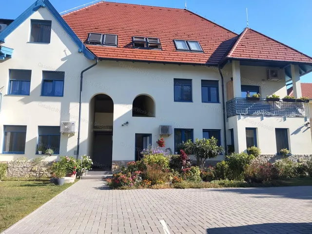 Eladó lakás Veresegyház 114 nm