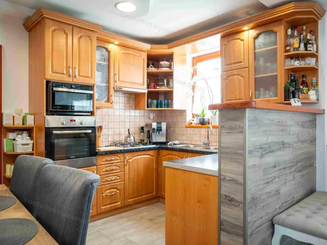 Eladó ház Hatvan 195 nm