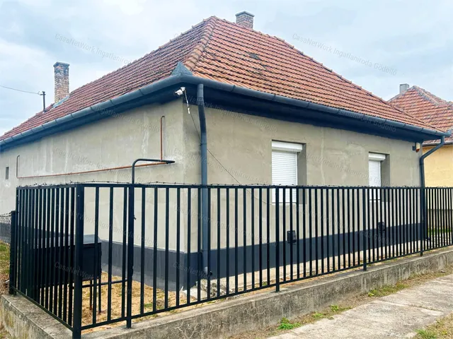 Eladó ház Tura 80 nm