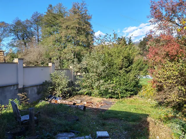 Eladó telek Domony 1316 nm