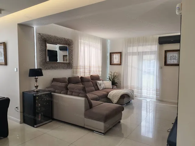 Eladó ház Mogyoród 200 nm