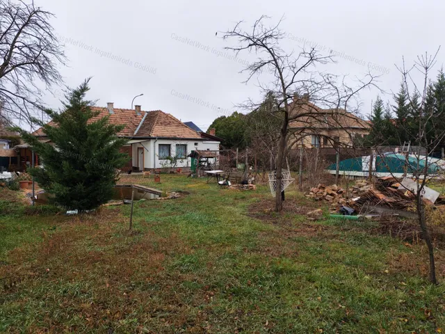 Eladó telek Veresegyház 893 nm