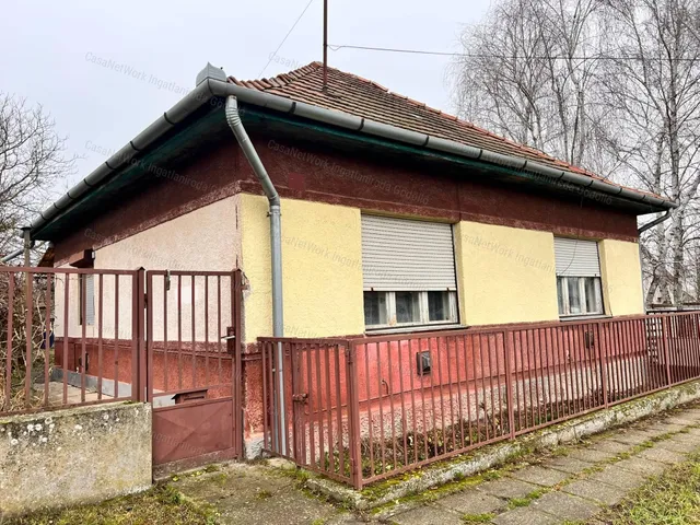 Eladó ház Verseg 96 nm