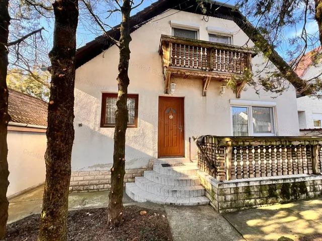 Eladó ház Szada 158 nm