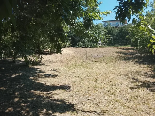 Eladó telek Veresegyház 75 nm