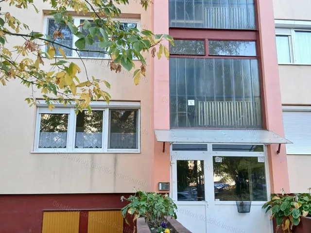 Kiadó lakás Gödöllő 56 nm