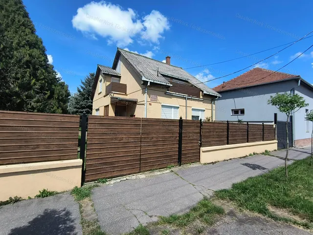 Eladó kereskedelmi és ipari ingatlan Törökszentmiklós 131 nm
