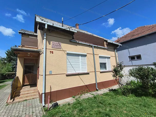 Eladó kereskedelmi és ipari ingatlan Törökszentmiklós 131 nm