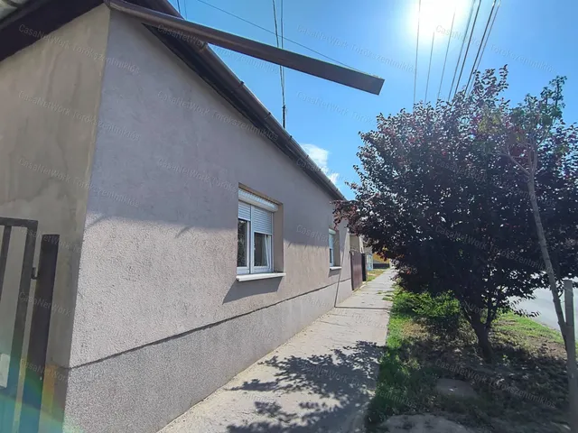 Eladó ház Törökszentmiklós 103 nm