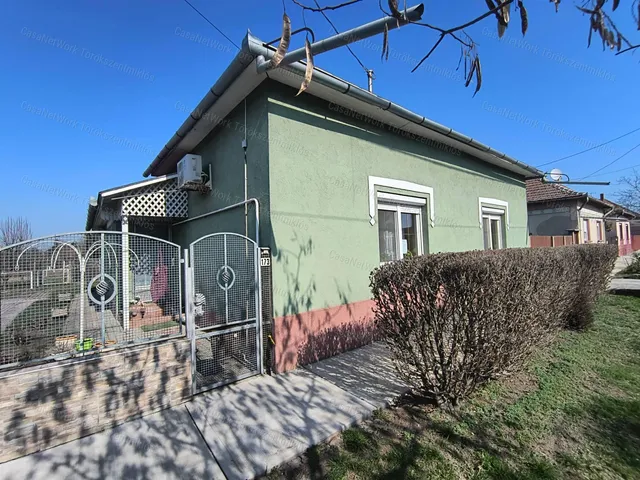 Eladó ház Törökszentmiklós 102 nm