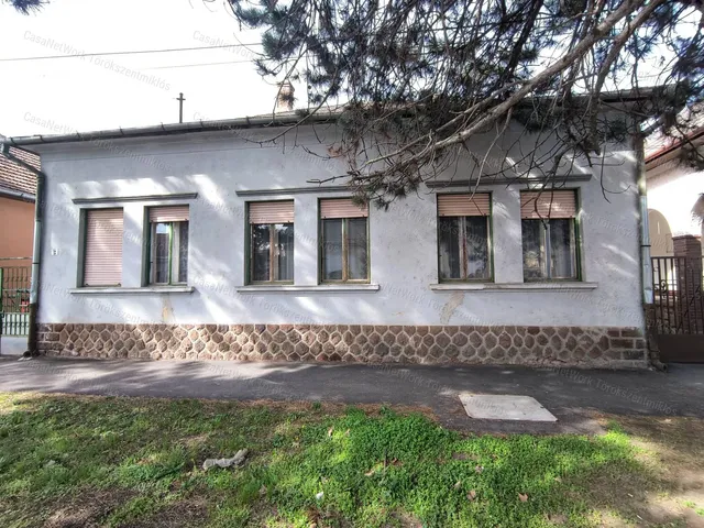 Eladó ház Törökszentmiklós 173 nm