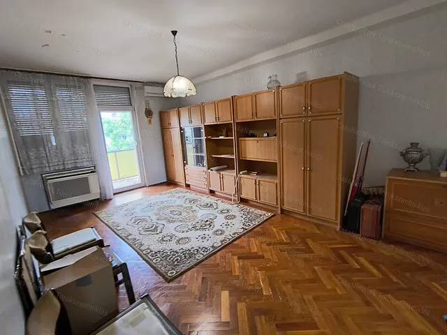 Eladó lakás Szolnok 55 nm