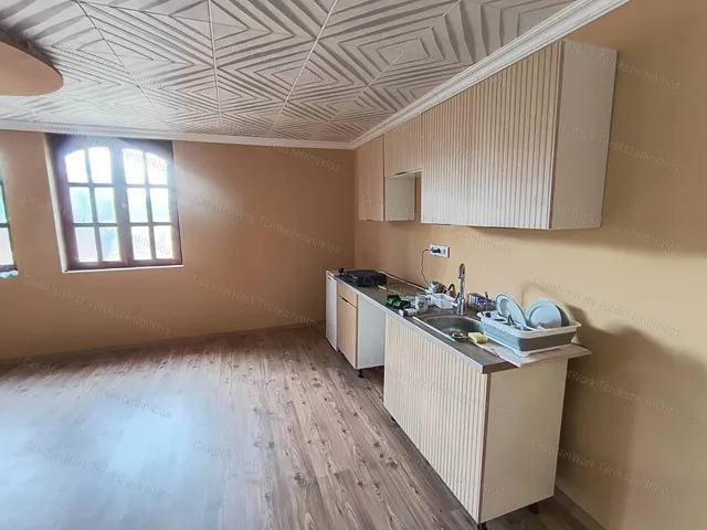 Eladó ház Fegyvernek 119 nm