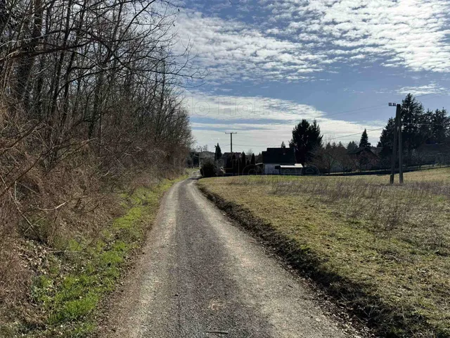 Eladó mezőgazdasági ingatlan Igal 830 nm