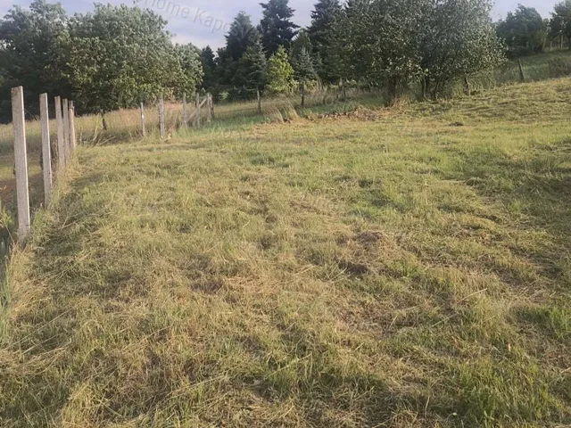 Eladó telek Kaposvár 1080 nm