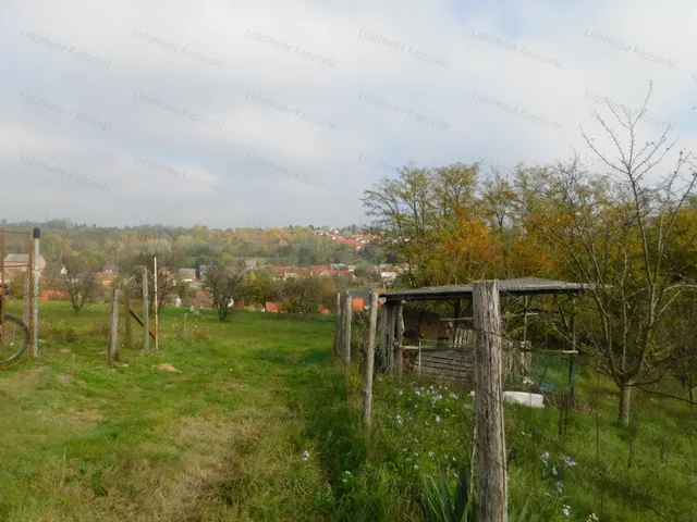 Eladó mezőgazdasági ingatlan Kaposvár 2700 nm