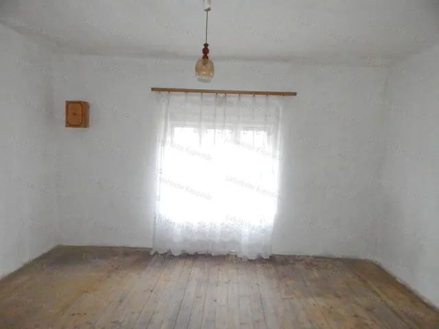 Eladó ház Kaposvár 48 nm