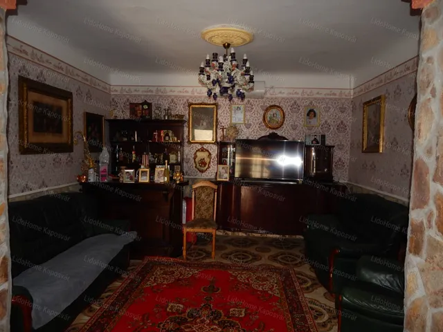 Eladó ház Mezőcsokonya 150 nm