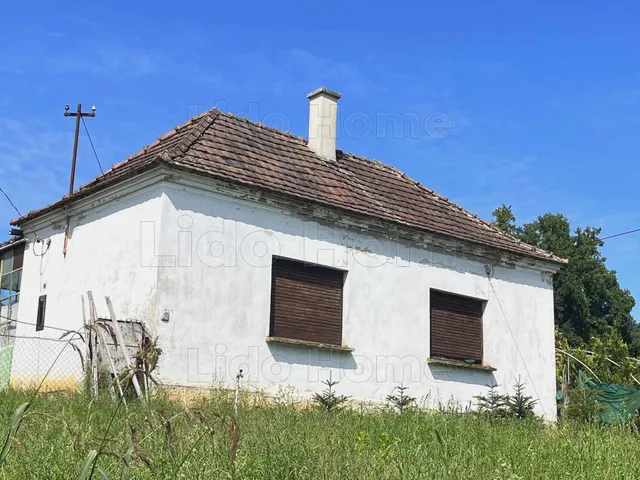 Eladó ház Surd 71 nm