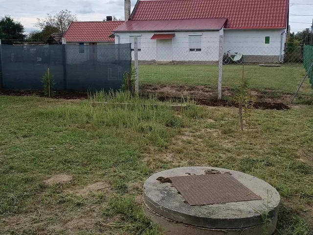 Eladó telek Csököly 1265 nm