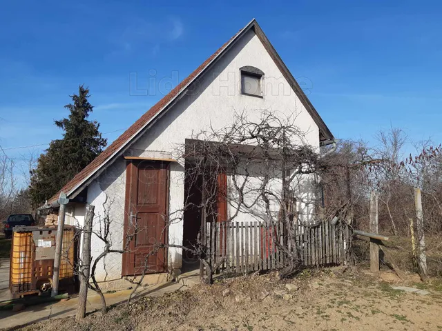 Eladó üdülő és hétvégi ház Kaposvár 30 nm