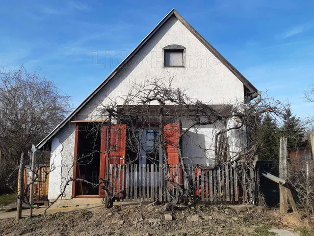 Eladó üdülő és hétvégi ház Kaposvár 30 nm